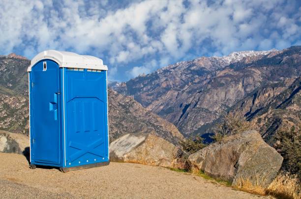 Porta potty delivery and setup in Wheeler Af, HI